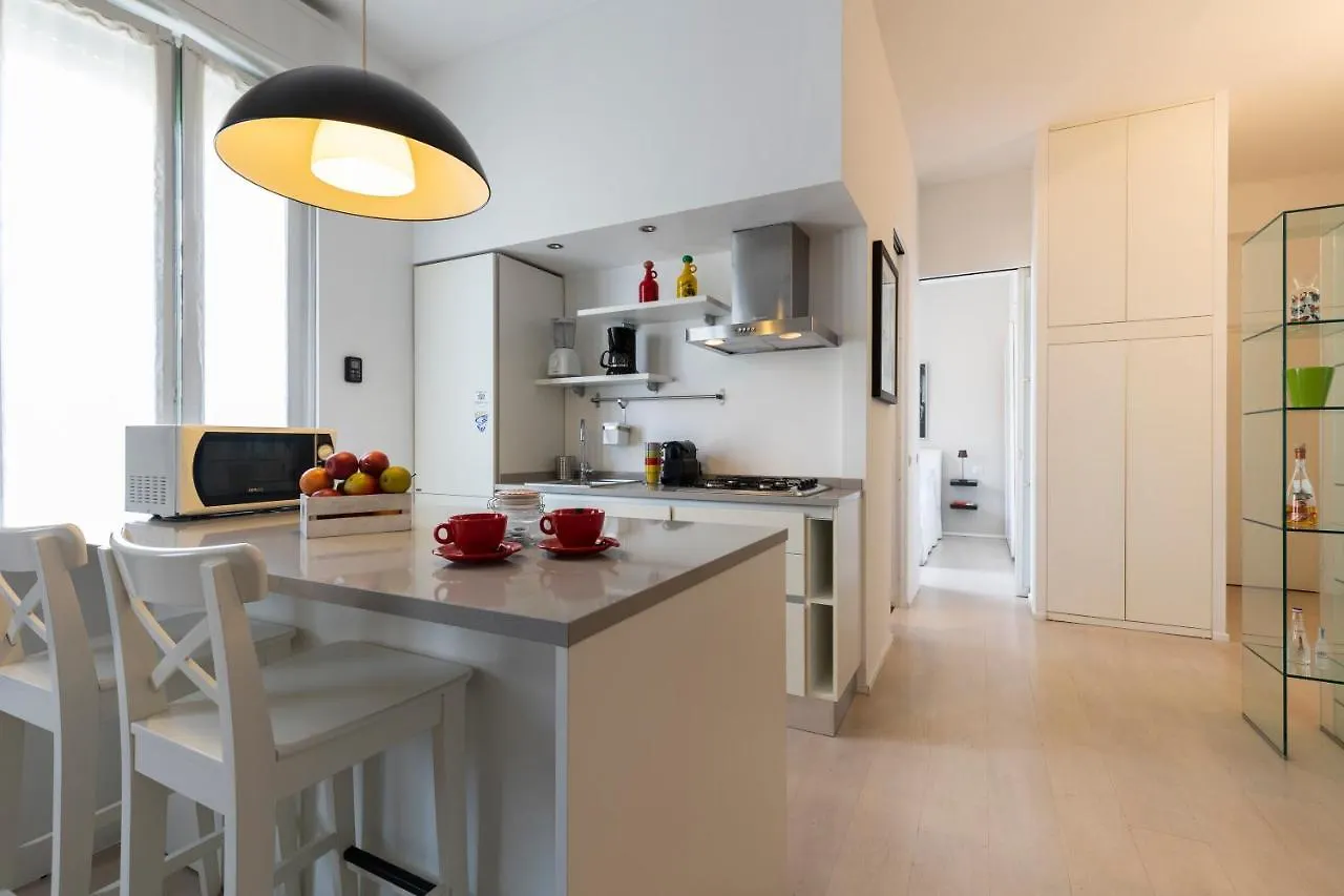 Dream Experience - Garibaldi Apartment Milan
